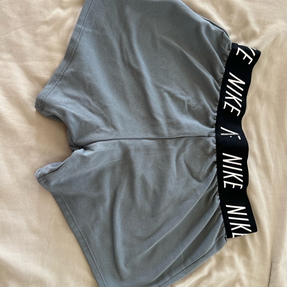 Nike Women's Athletic Shorts in Gray with Black Waistband - Picture 2 of 3
